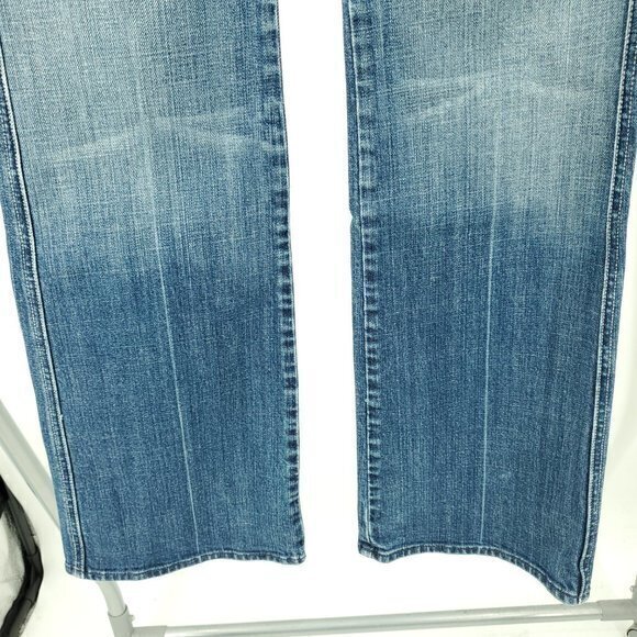7 For All Mankind Blue Boot Cut Jeans A pocket. Too big for me. - Picture 12 of 15